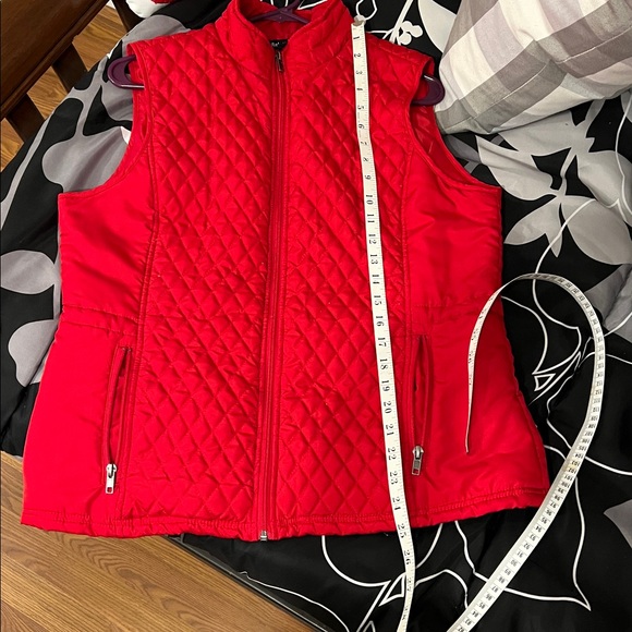 Relativity Lightweight Vest - Picture 5 of 5